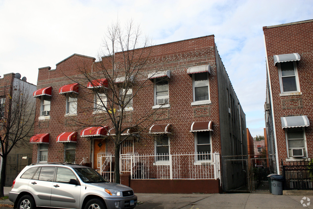 Building Photo - 1115 Croes Ave