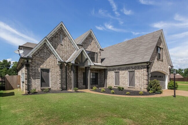 Building Photo - 55 Misty Meadows Cove