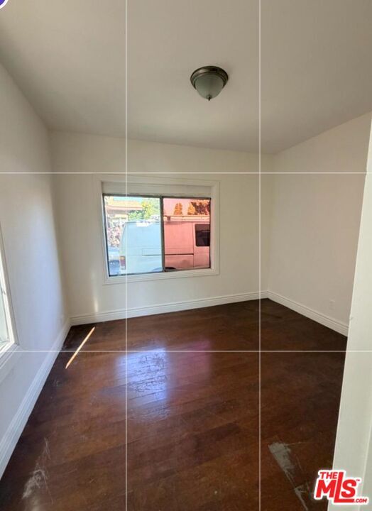 Foto del edificio - 1842 E 71st St