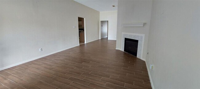 Foto del edificio - 1903 Live Oak Hill St