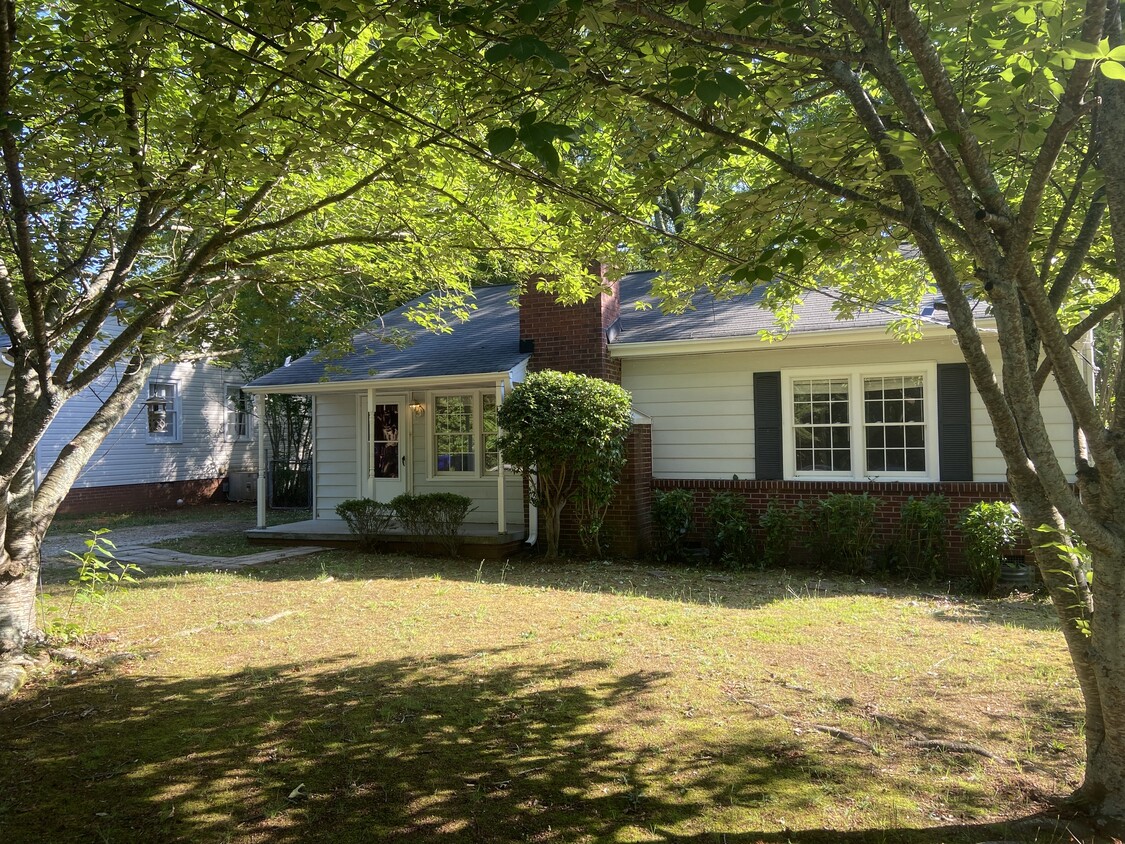 Photo - 4 Elletson Dr (Greenville, SC)