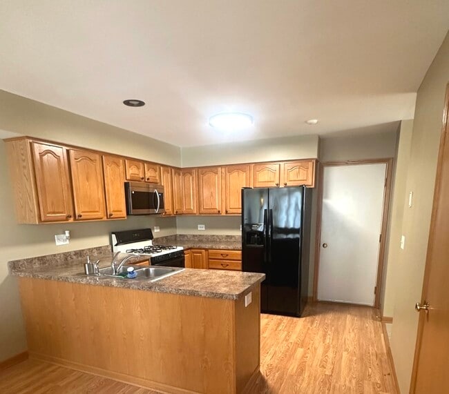 Building Photo - 3088 Serenity Ln