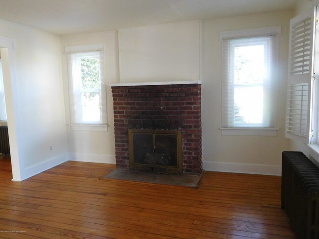 Building Photo - 712 Stone Harbor Ave