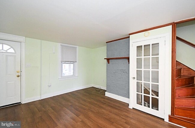 Building Photo - 2 High St