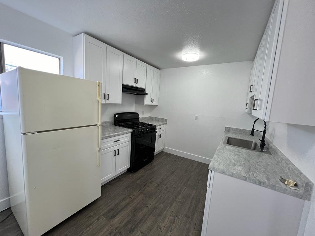 Primary Photo - 1351 85th Ave