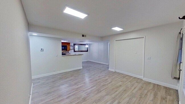 Foto del edificio - 12572 Fieldstone Ln