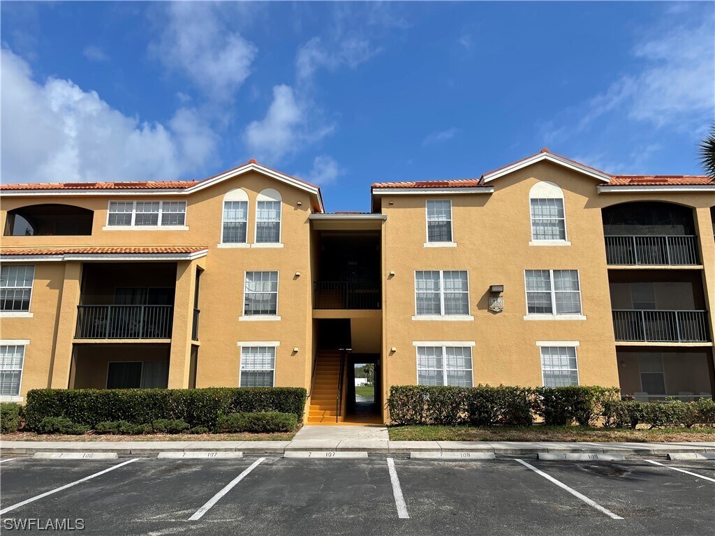 8736 River Homes Lane Bonita Springs, FL 34135 Alquileres en Bonita