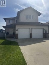 Building Photo - 9209-9128 128 Ave