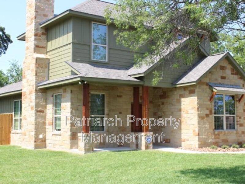 Foto principal - 1319 Foster Ave