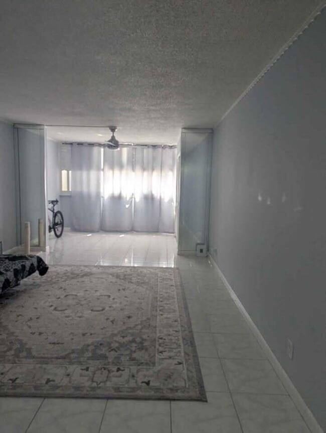 Building Photo - 601 Three Islands Boulevard