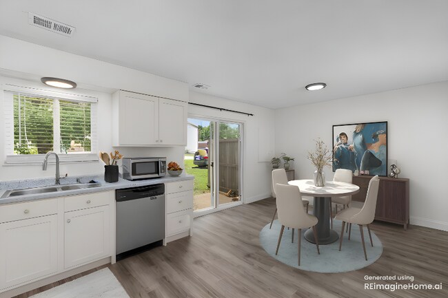 Foto del edificio - 1328 Sunny Slope Dr