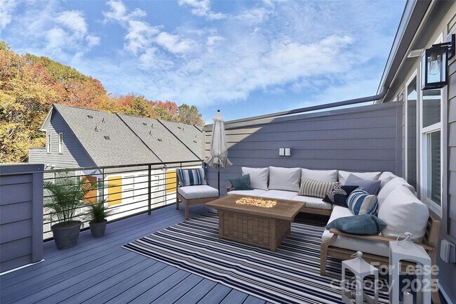 Foto del edificio - 338 E Cama St