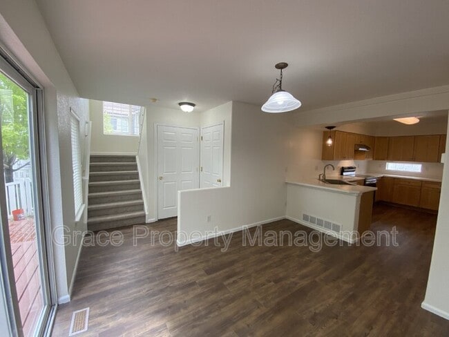 Foto del edificio - 14334 Craftsman Way