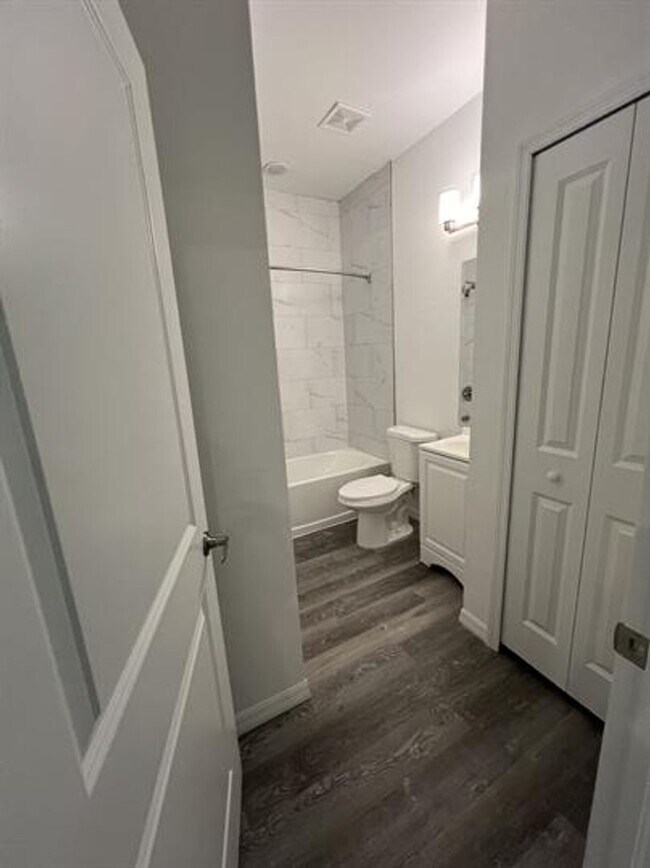 Foto del edificio - 1151 Oceanic Rd