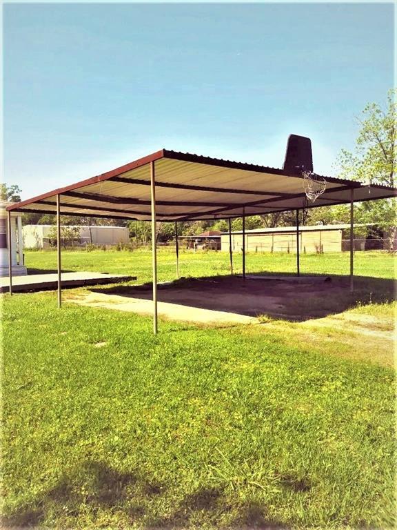 Building Photo - 16414 Bear Bayou Dr