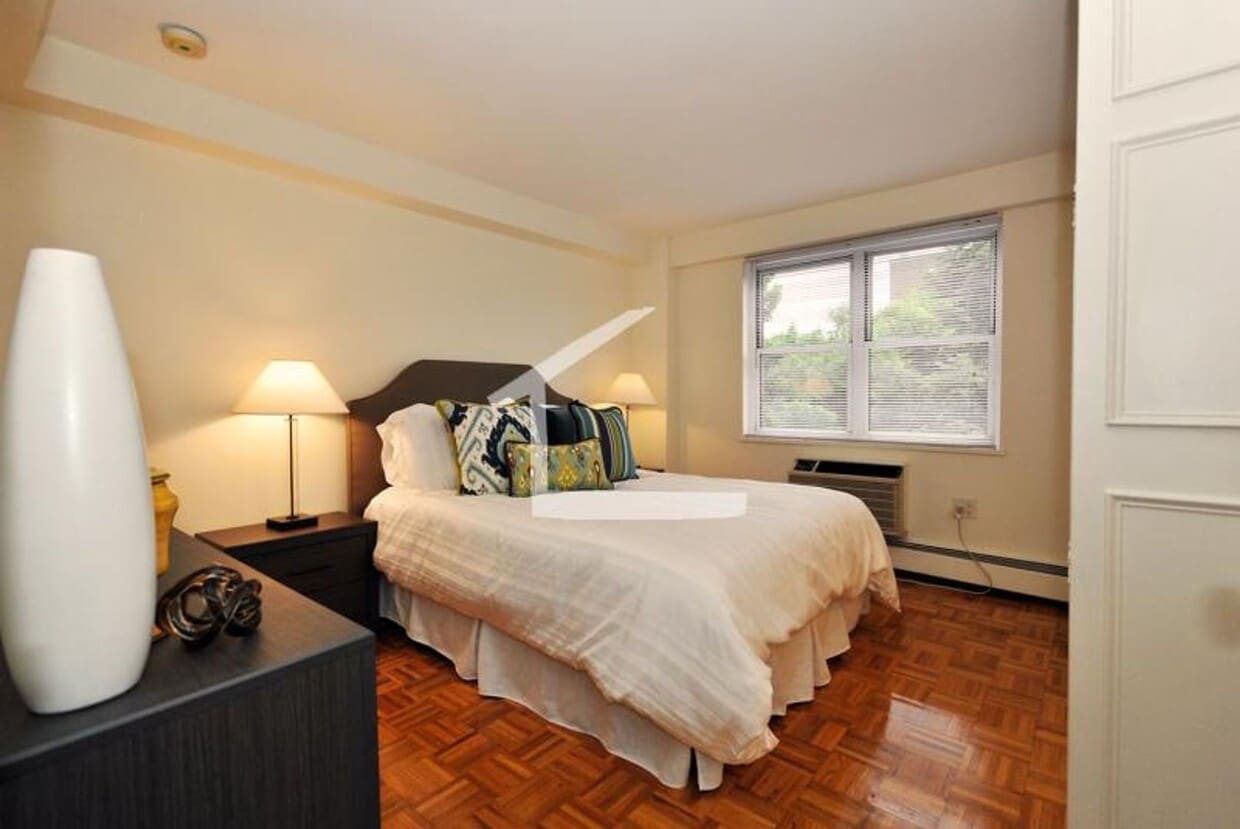 Coolidge Corner 2 Bed - Coolidge Corner 2 Bed