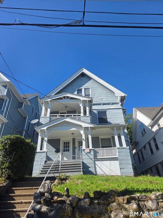 Building Photo - 46 Plaza Ave
