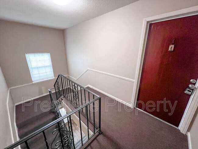 Building Photo - 8616 Countryshire Ln
