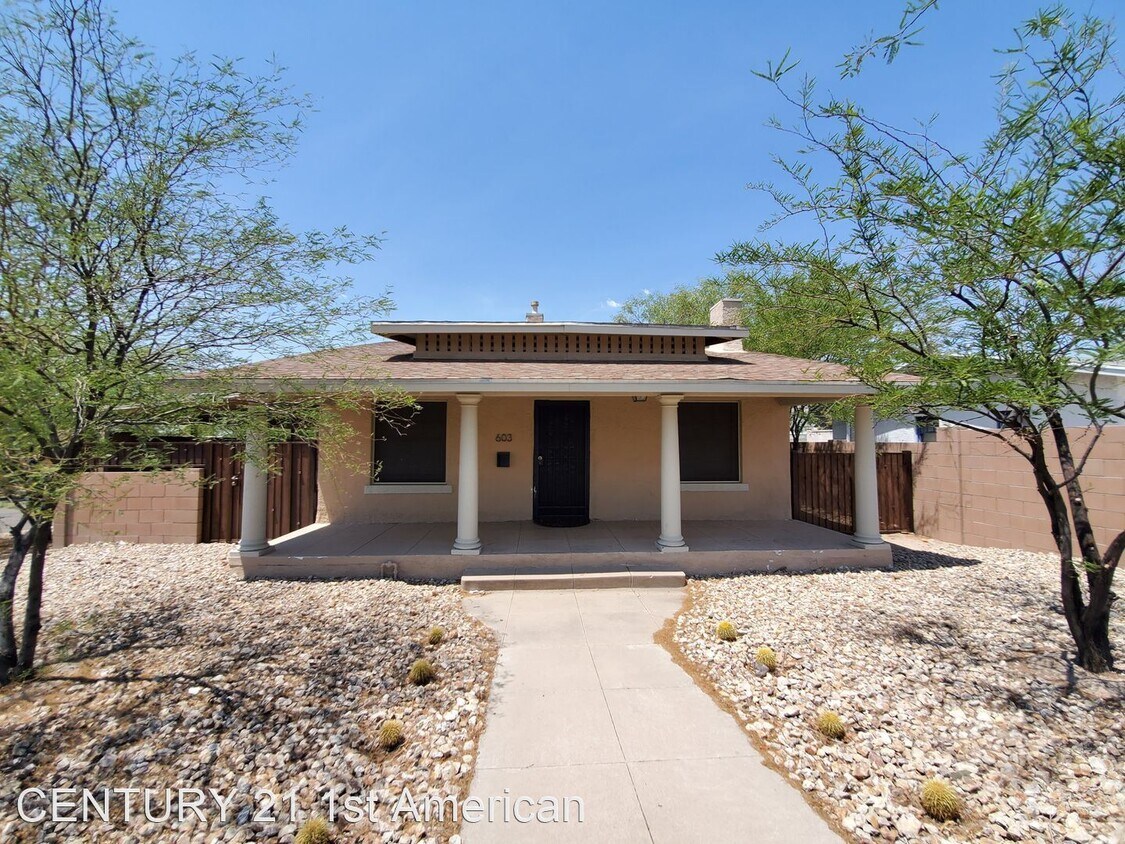 3 br, 1 bath House 603 E. Speedway House Rental in Tucson, AZ