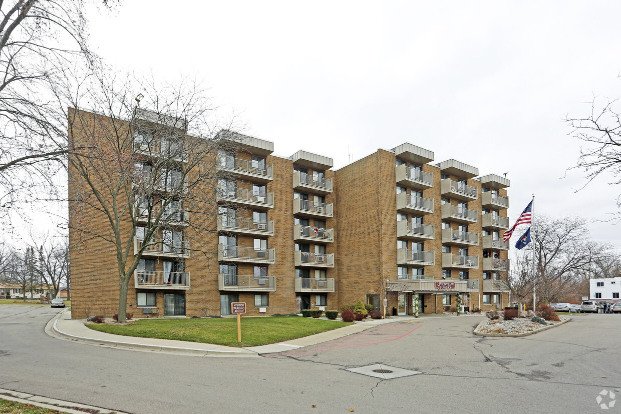 Building Photo - Riverview Towers