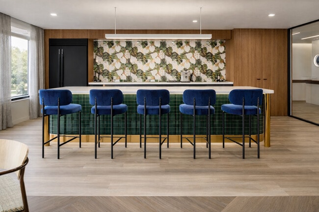 The Linden Club Room - The Linden Senior Residences