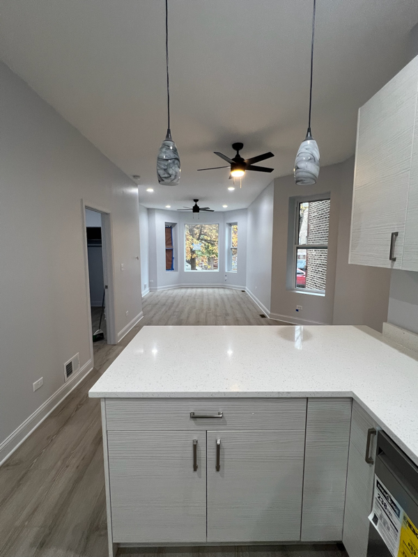 Foto del edificio - 1348 N Lawndale Ave