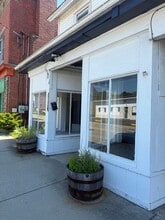 Building Photo - 10-16-16 Main St