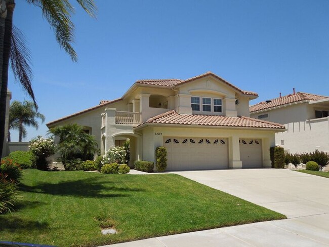 Building Photo - 32084 Paseo Parallon