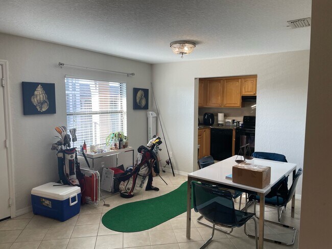 Foto del edificio - 6150 Gulfport Blvd S
