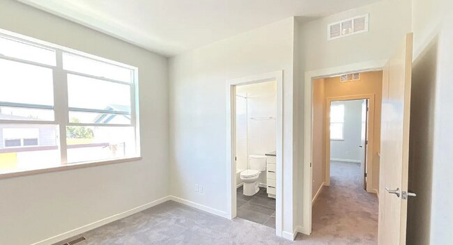 Foto del edificio - 435 Blue Ridge Ln