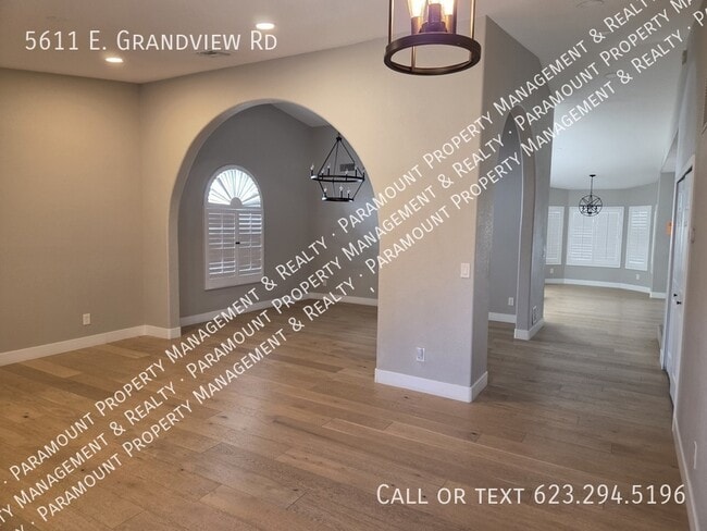 Building Photo - 5611 E Grandview Rd