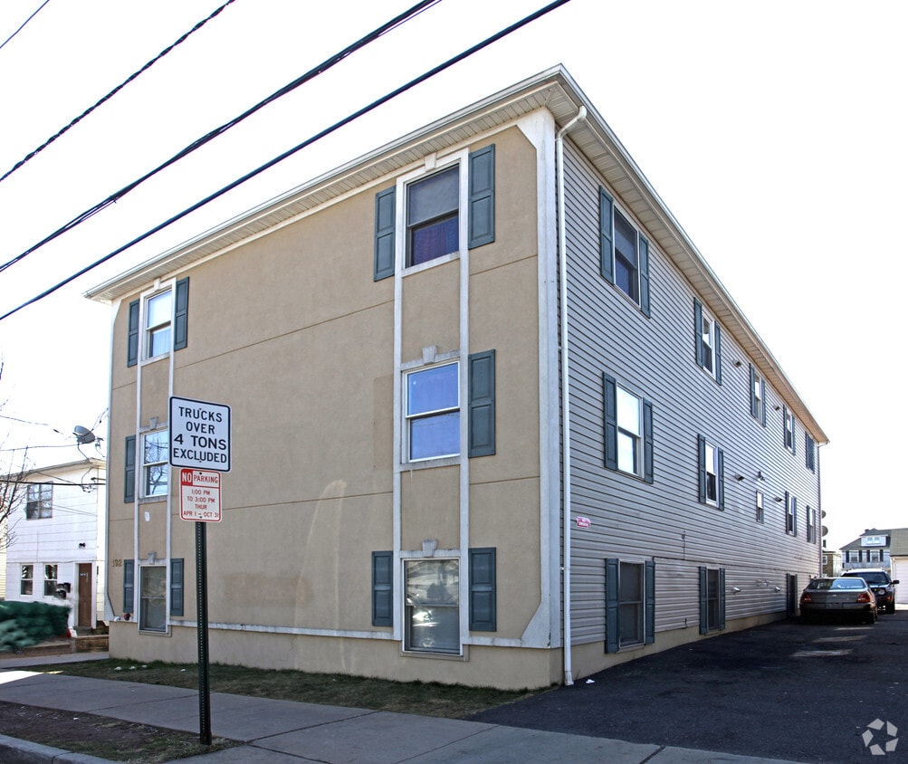 192 Delavan St, New Brunswick, NJ 08901 Apartments in New Brunswick