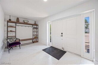 Building Photo - 4455 Gordon Dr