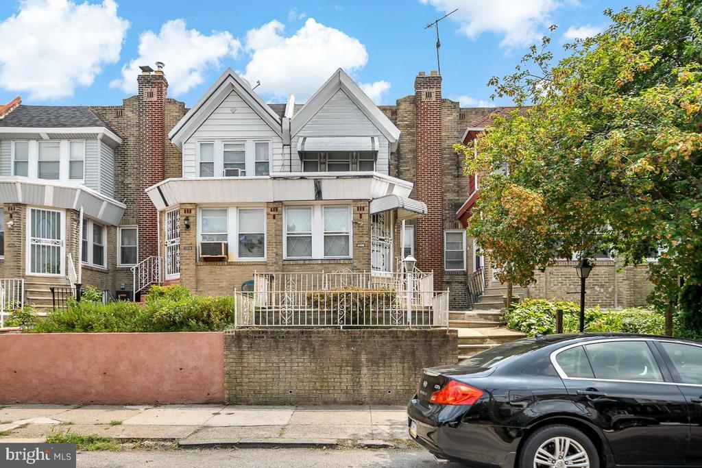 Foto principal - 5809 N 15th St