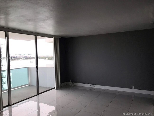 Foto del edificio - 1001 West Ave