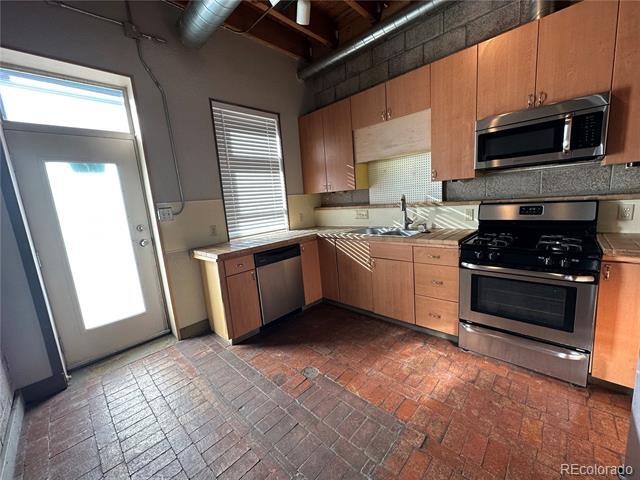 Building Photo - 1125 21st St