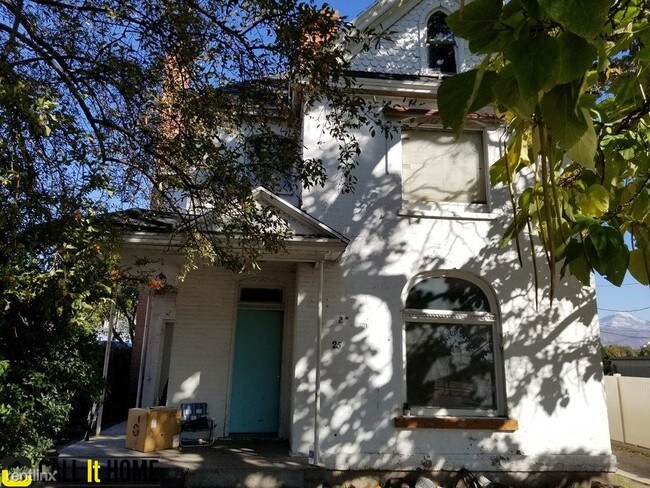 Building Photo - 1 br, 1 bath Apartment - 25 S 700 E Unit 1