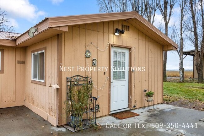 Building Photo - 16388 Rd I NE