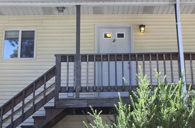 Photo - 15 Renwick St House