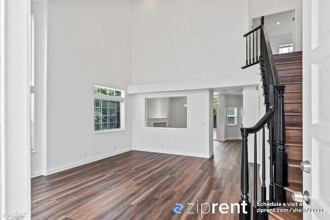 Building Photo - 4 br, 2.5 bath House - 1740 Samson Court, ...