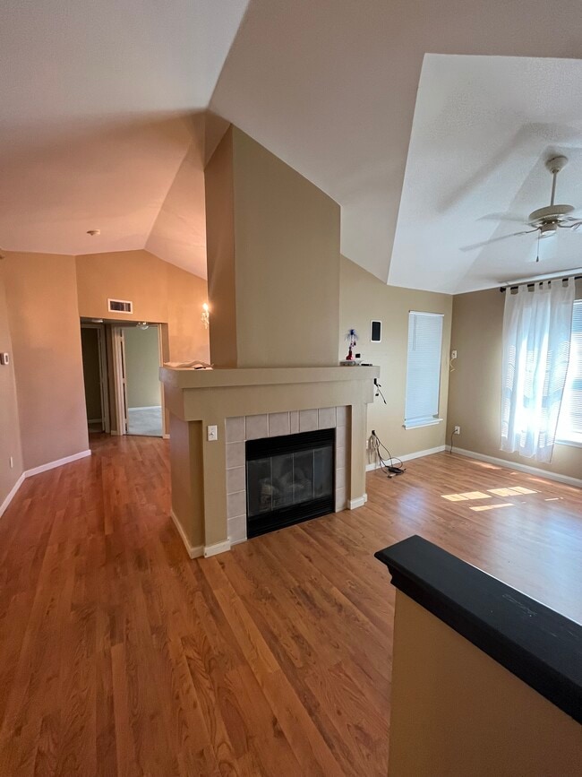 Photo - 12884 Ironstone Way Apartment
