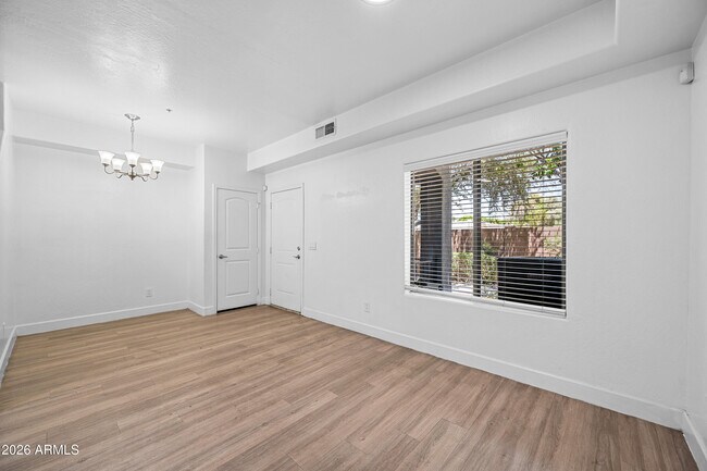 Foto del edificio - 4608 W Maryland Ave