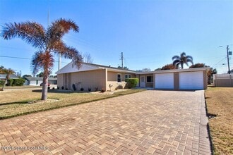 Building Photo - 983 Beechfern Ln