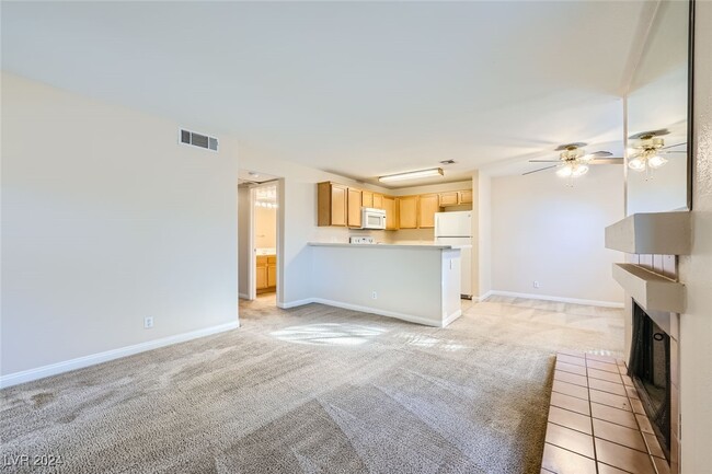 Building Photo - 2982 Juniper Hills Blvd