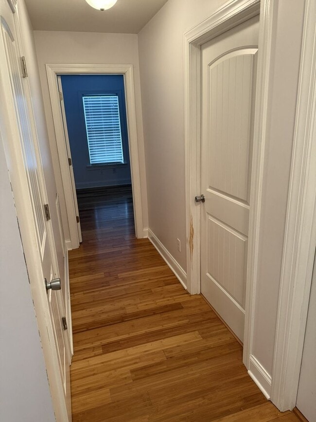 Foto del edificio - 543 Becks Church Rd