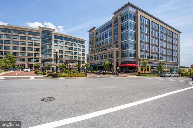 Foto del edificio - 7823 Pearson Knoll Pl