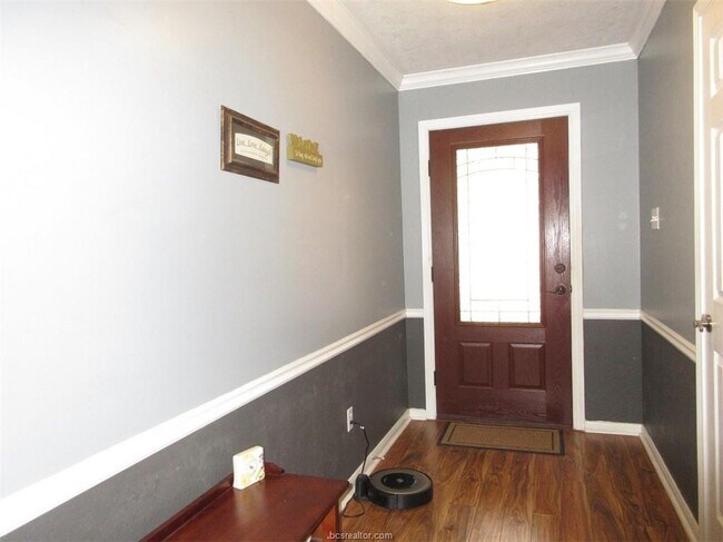 Building Photo - 3404 Regal Row Ct