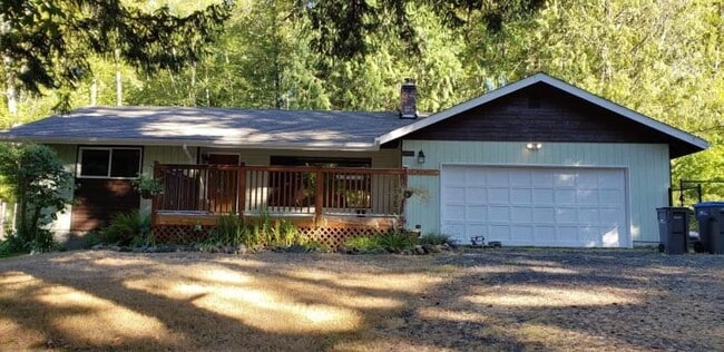 Photo - 1 STORY RAMBLER 3 BED 1.5 BATH IN PORT ORCHARD House