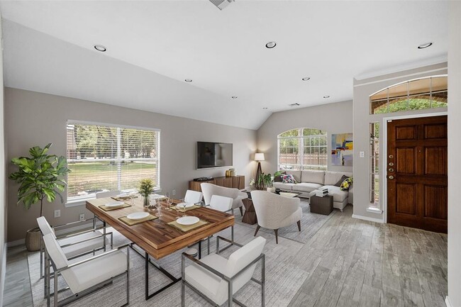 Foto del edificio - 9847 Willow Crossing Dr