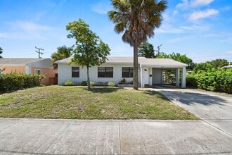 Building Photo - 838 45th St